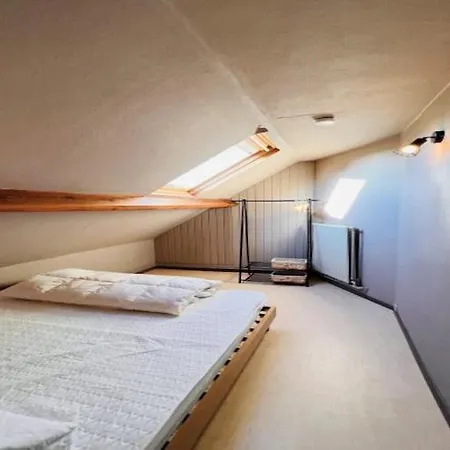 Casa vacanze In Near Zeedijk